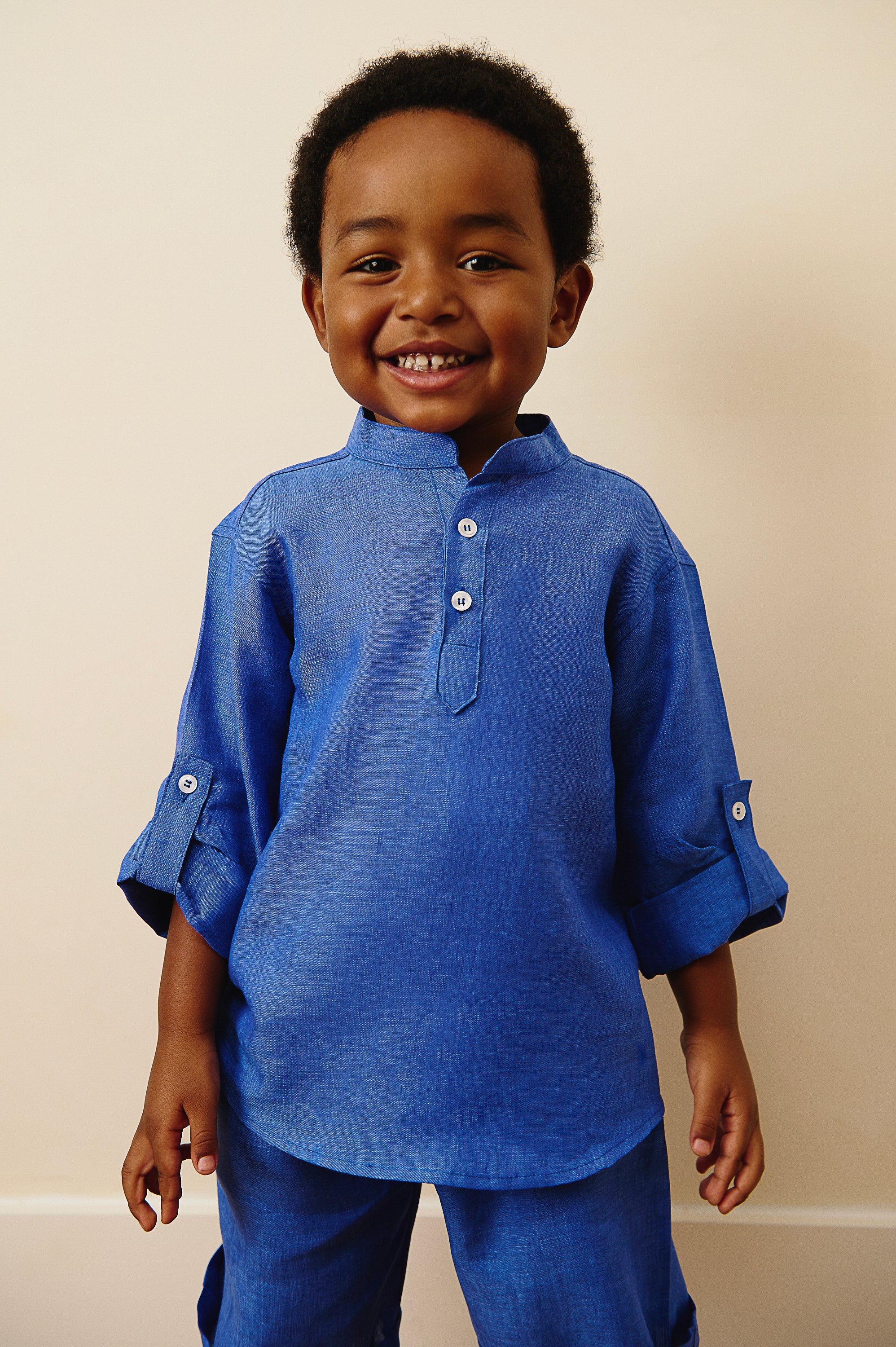 The Amalfi Mandarin Collar Linen Shirt in Azure Blue
