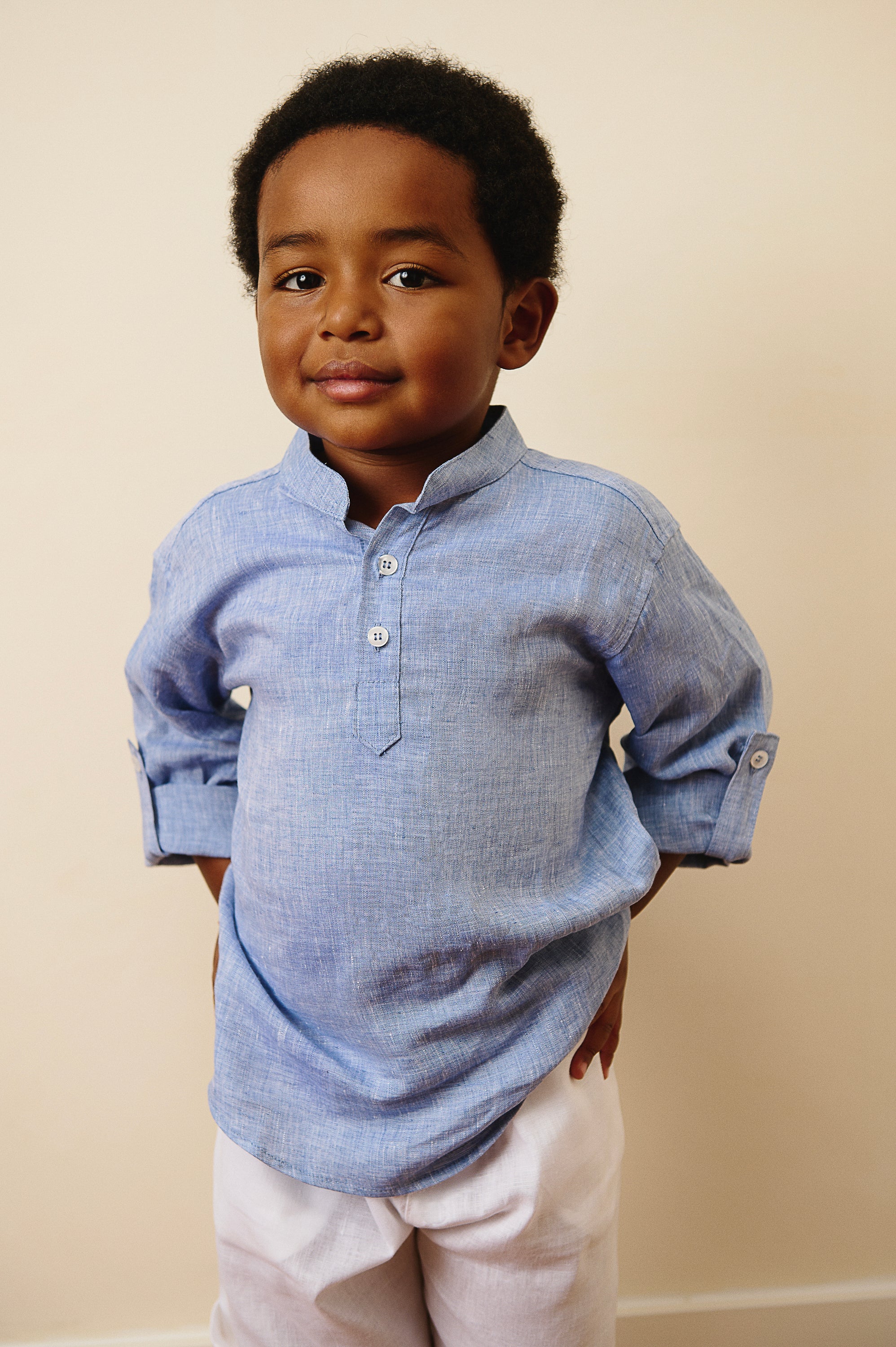 The Amalfi Mandarin Collar Linen Shirt in Sky Blue