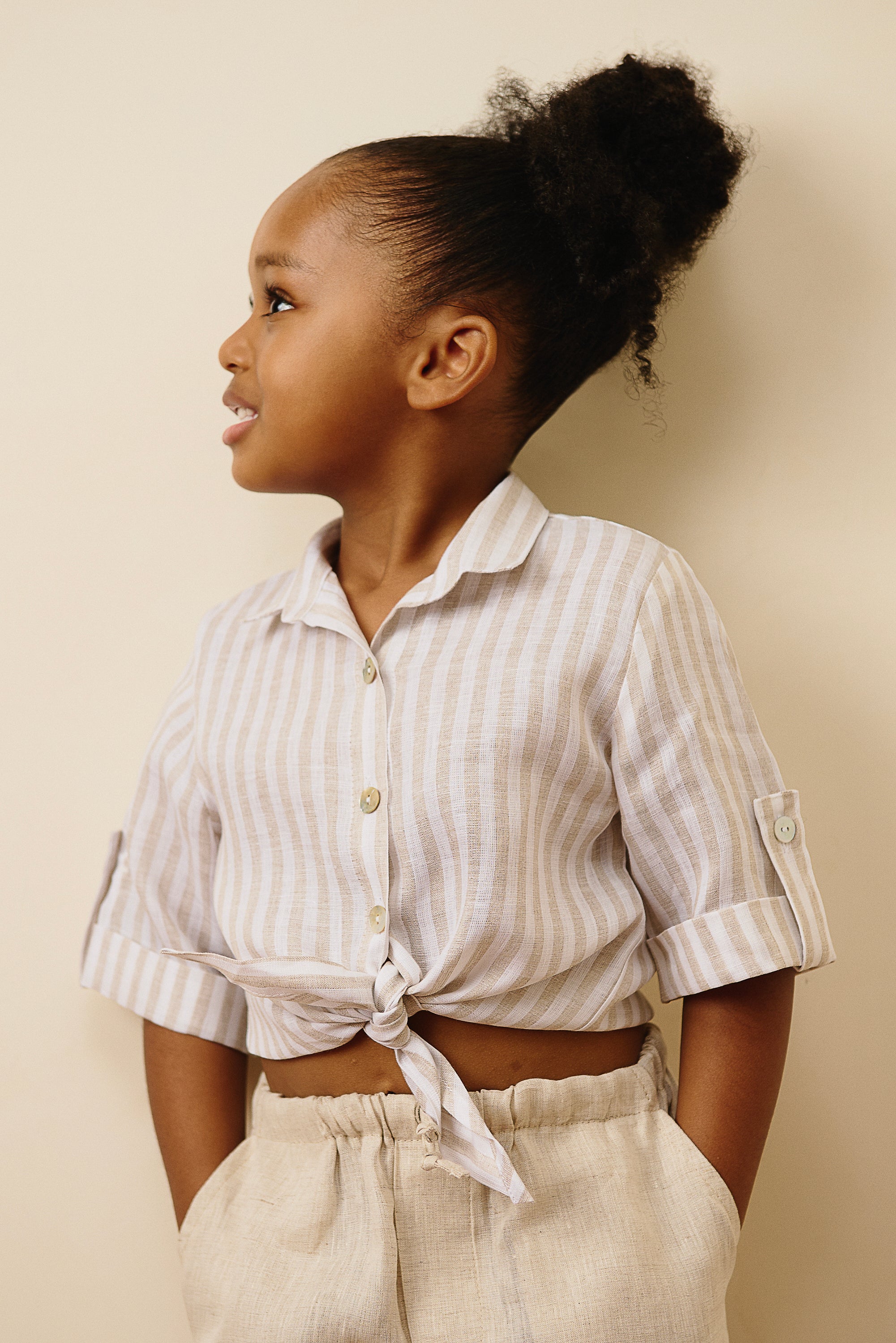 The Siena Cropped Tie Linen Shirt in Sand Stripe