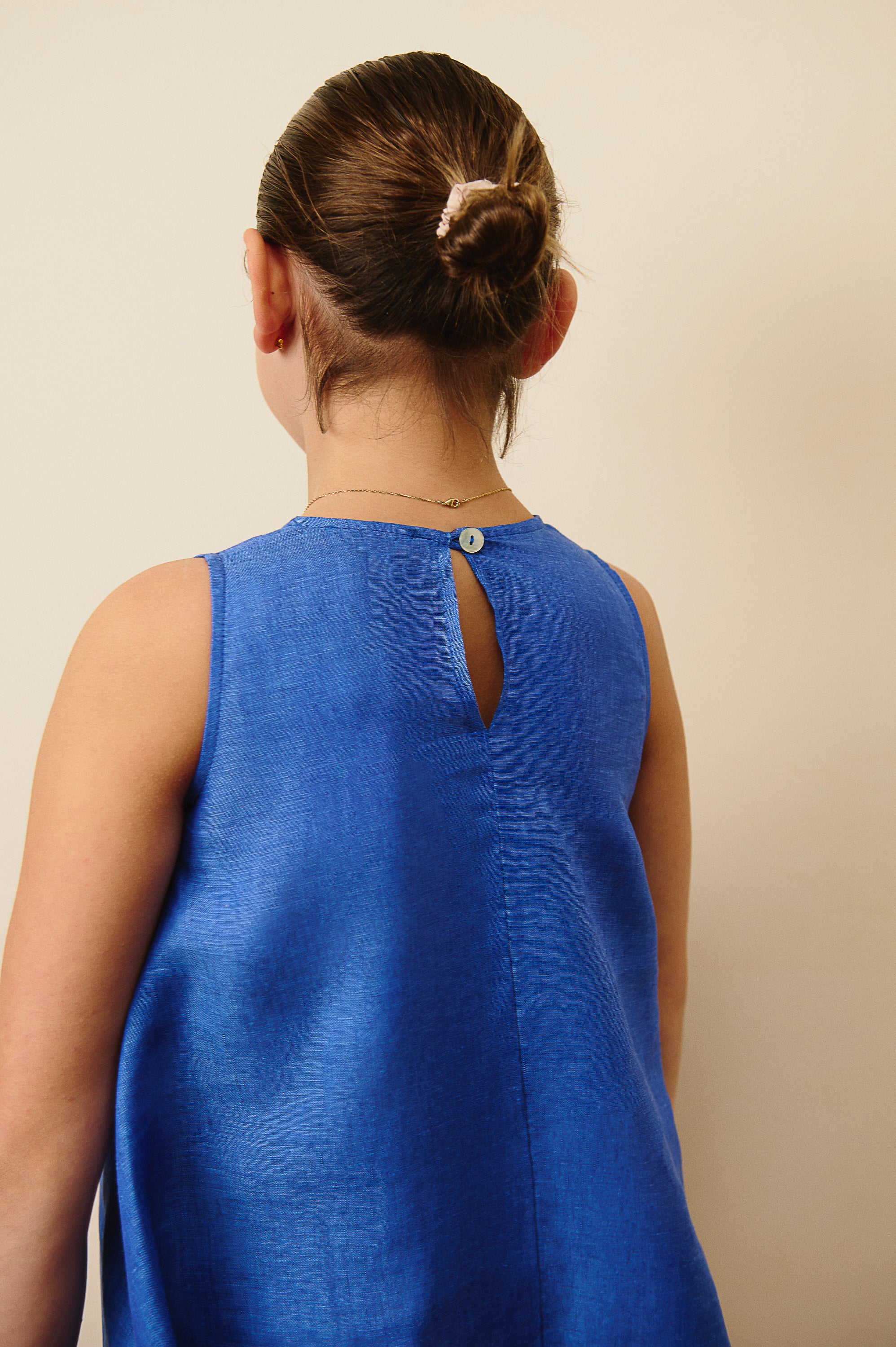 The Positano Sleeveless Linen Dress in Azure Blue
